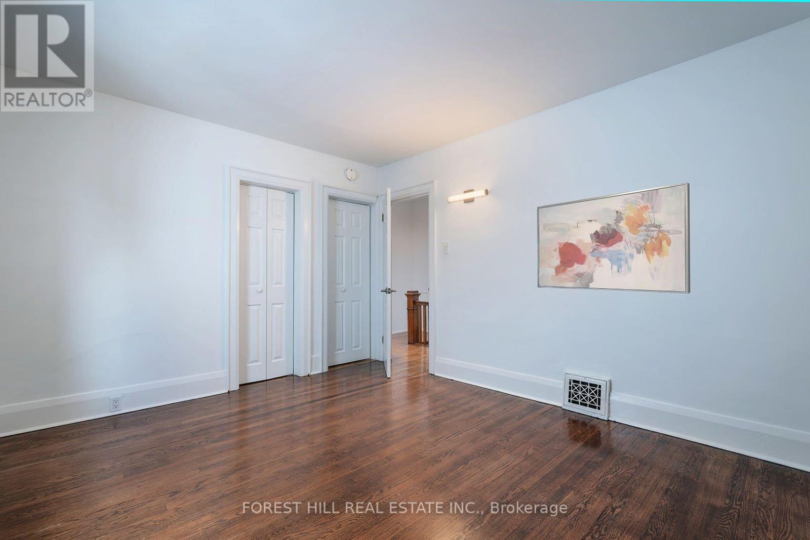 139 Craighurst Avenue — photo 28