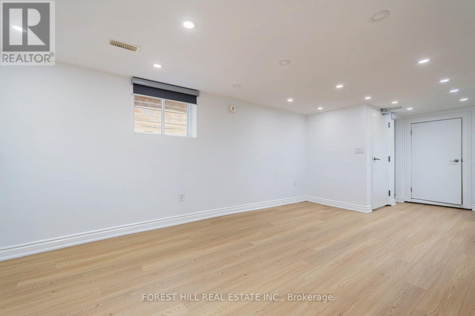 139 Craighurst Avenue — photo 39