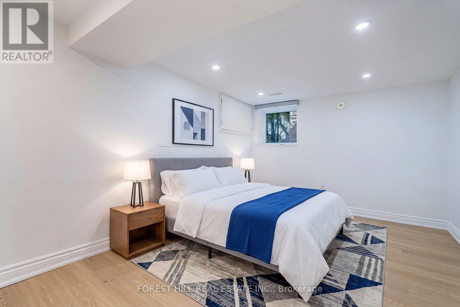 139 Craighurst Avenue — photo 41