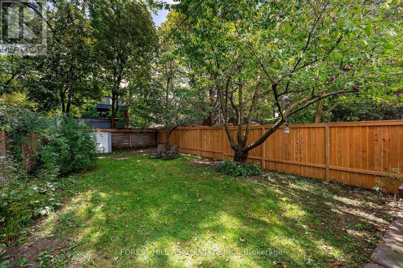 139 Craighurst Avenue — photo 48