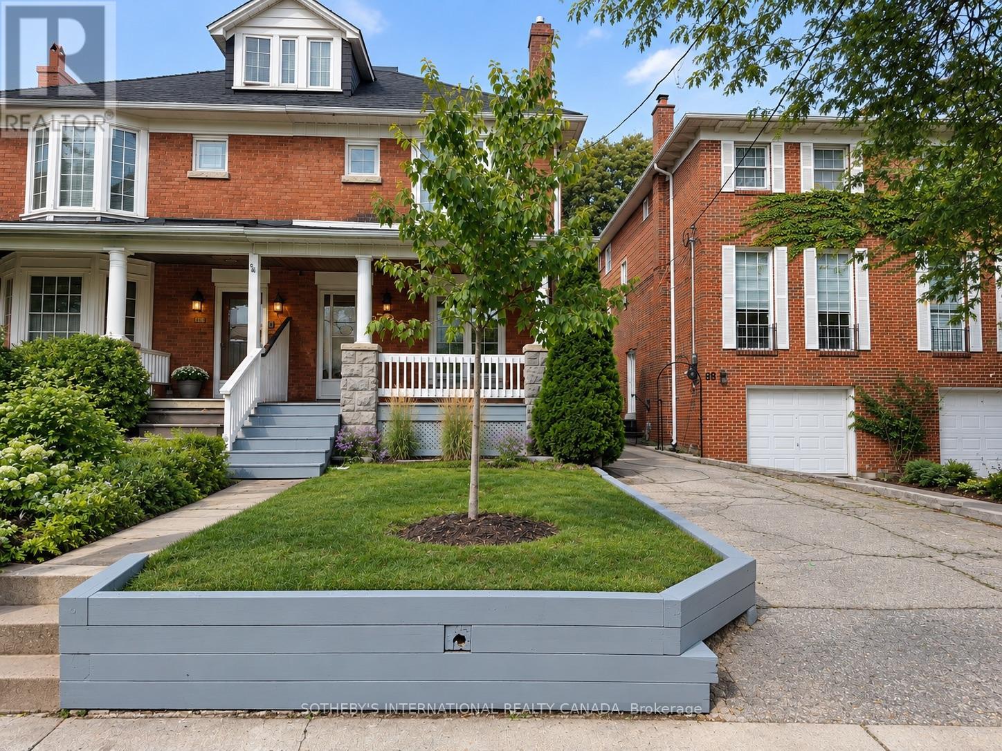 92 MILLWOOD ROAD, Toronto (Mount Pleasant West)