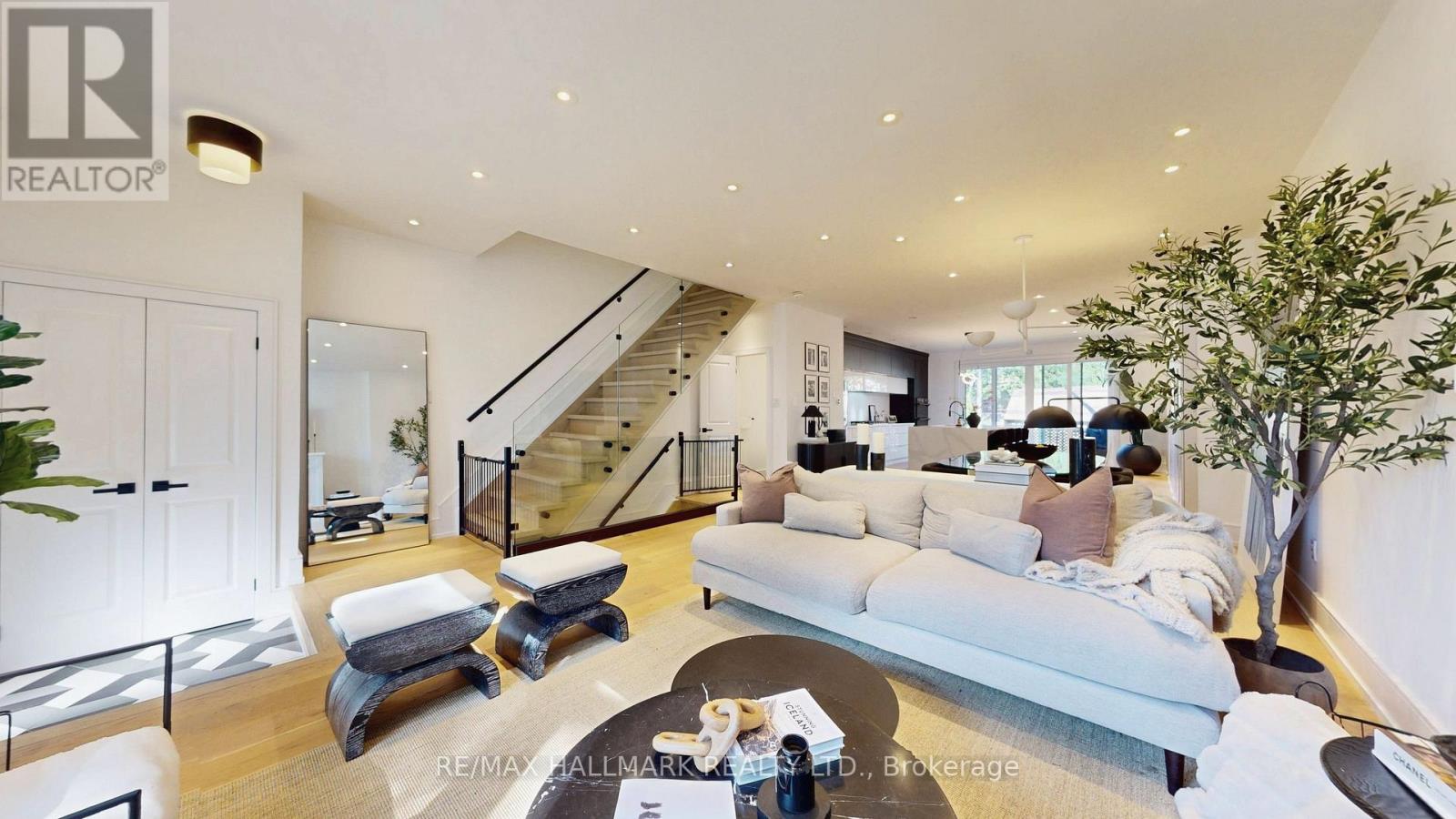33 KIMBERLEY AVENUE, Toronto (East End-Danforth) — photo 4