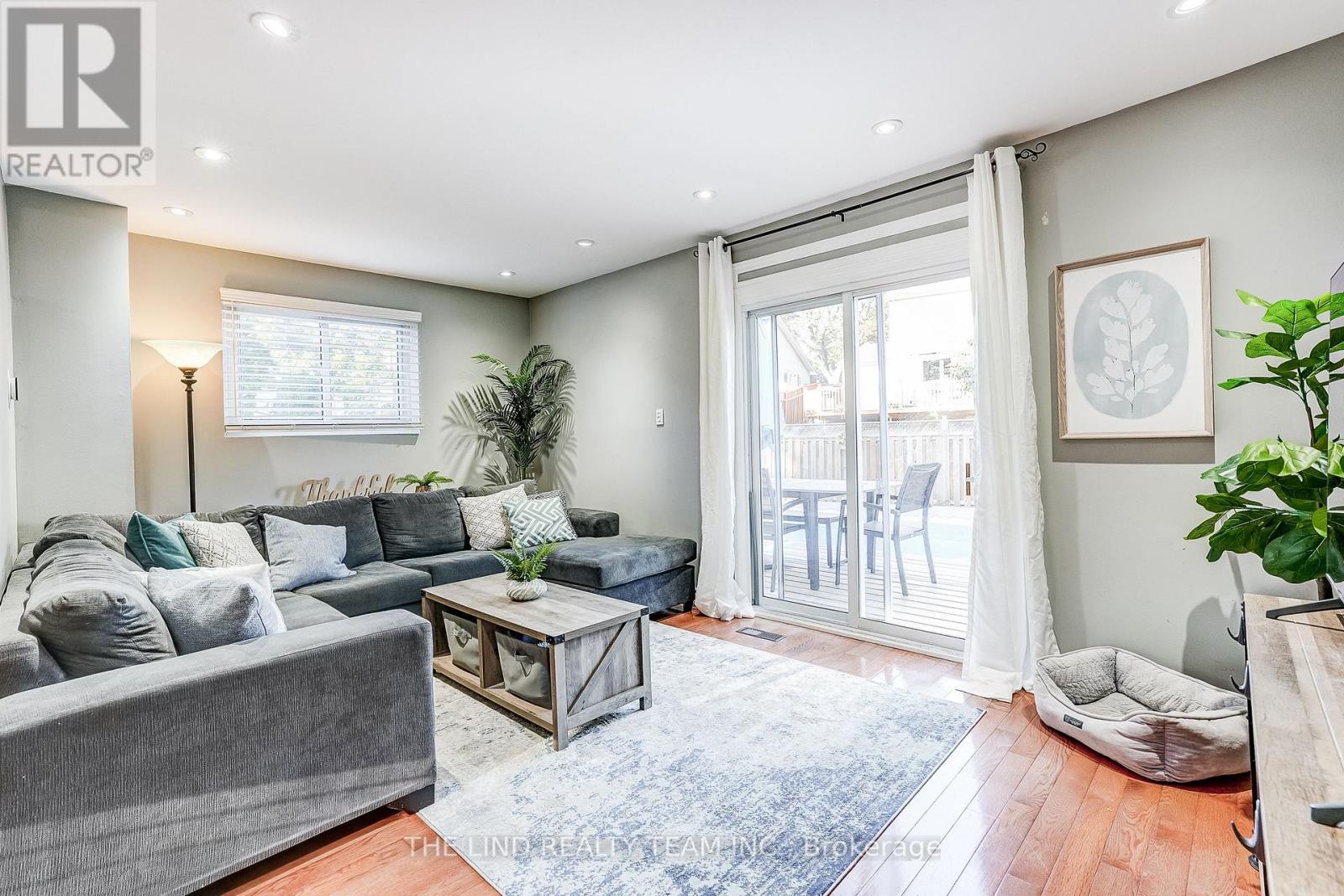 34 BANNER CRESCENT, Ajax (South West) — photo 9