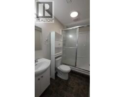 4305 33rd Street, Lloydminster, SK S9V0S6 Photo 17