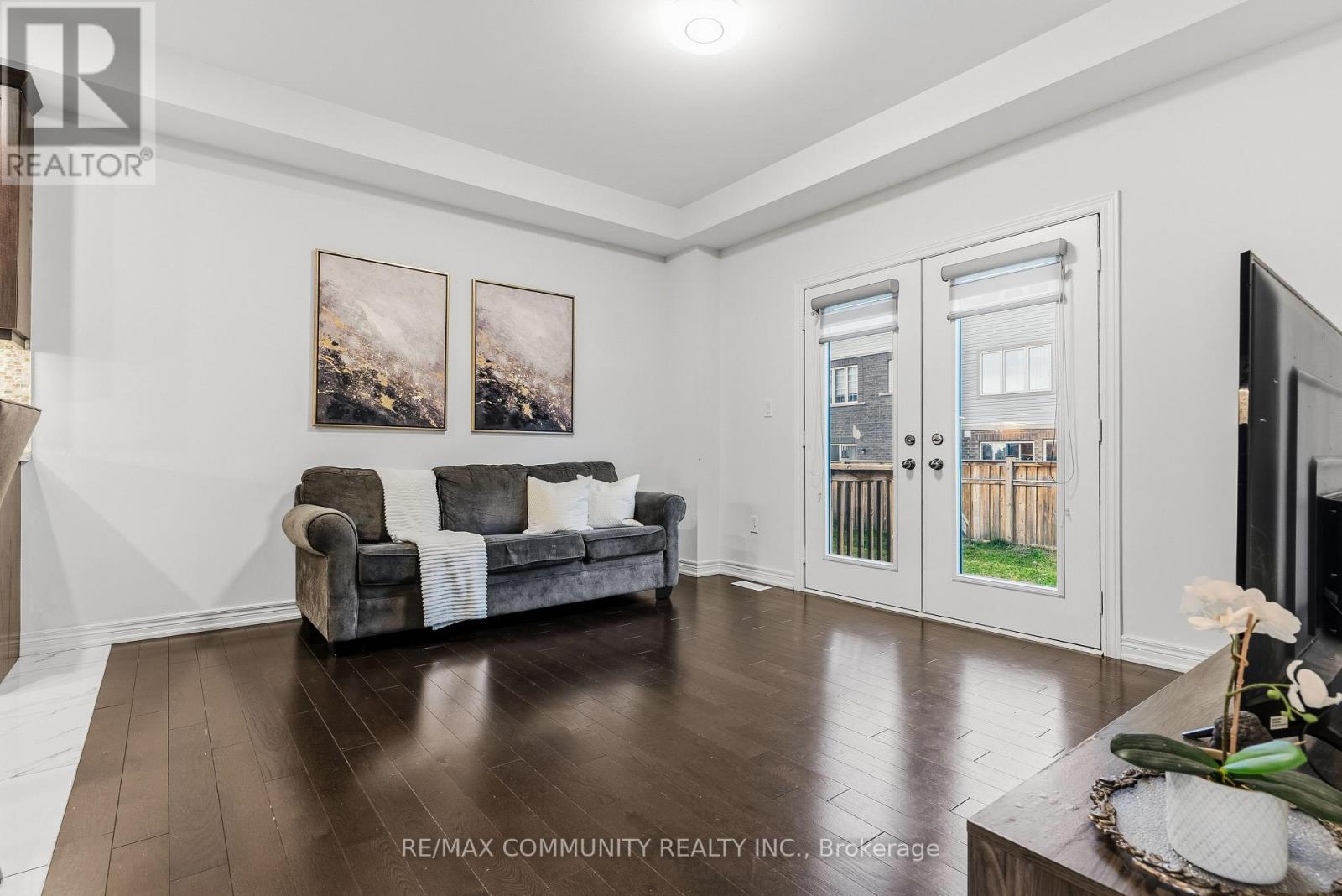 99 BILL HUTCHINSON CRESCENT - 25