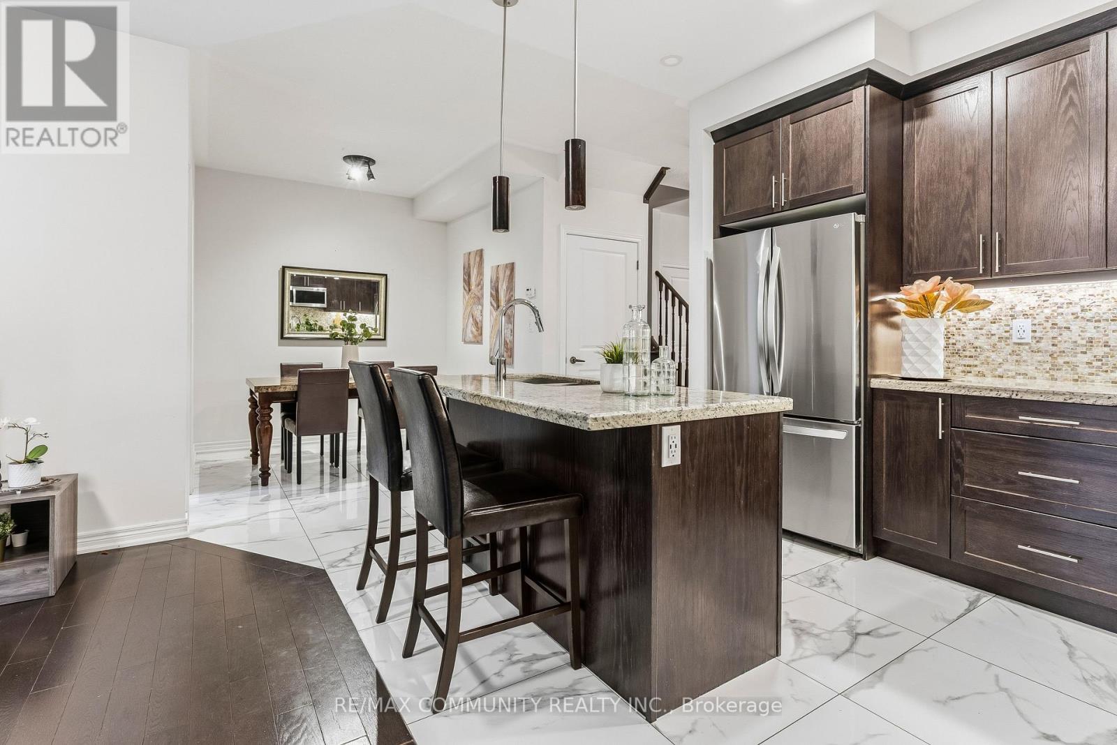 99 BILL HUTCHINSON CRESCENT - 30