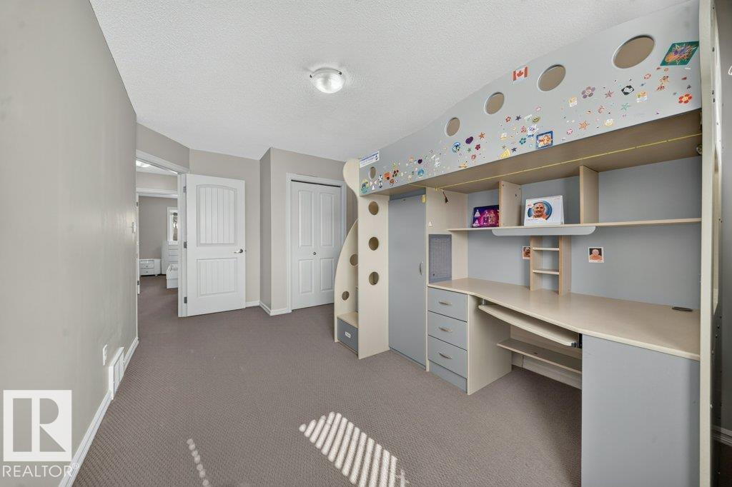 2926 21A AV NW - 23