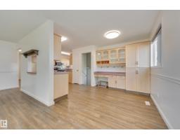 Bedroom 4 - 9702 99a Av, Morinville, AB T8R1G6 Photo 8
