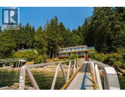 29 E Croker Island, North Vancouver, BC V0V0V0 Photo 38