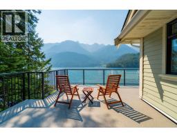 29 E Croker Island, North Vancouver, BC V0V0V0 Photo 18