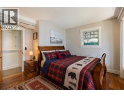 29 E Croker Island, North Vancouver, BC V0V0V0 Photo 24