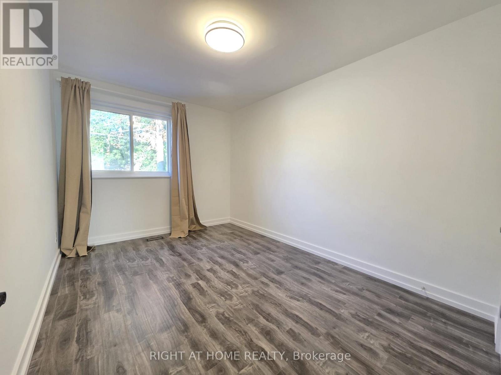 274 MCCONVEY DRIVE, Richmond Hill (Crosby) — photo 8