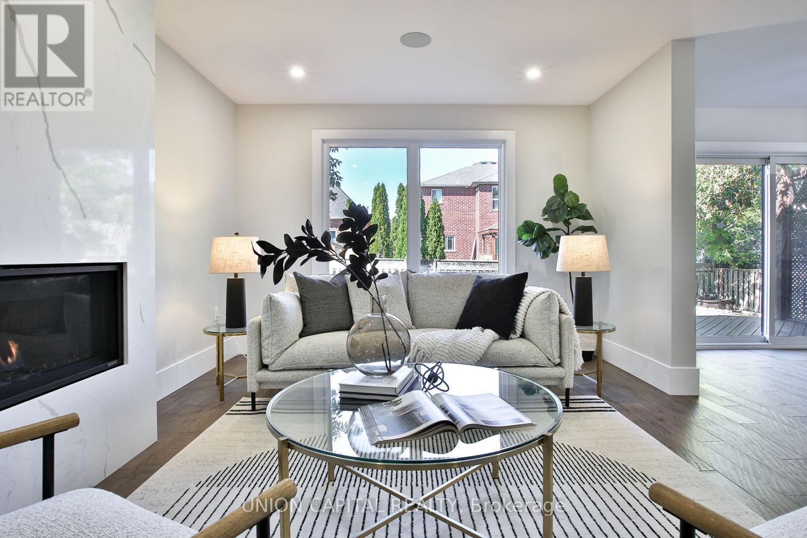 42 BAMBI CRESCENT - 25