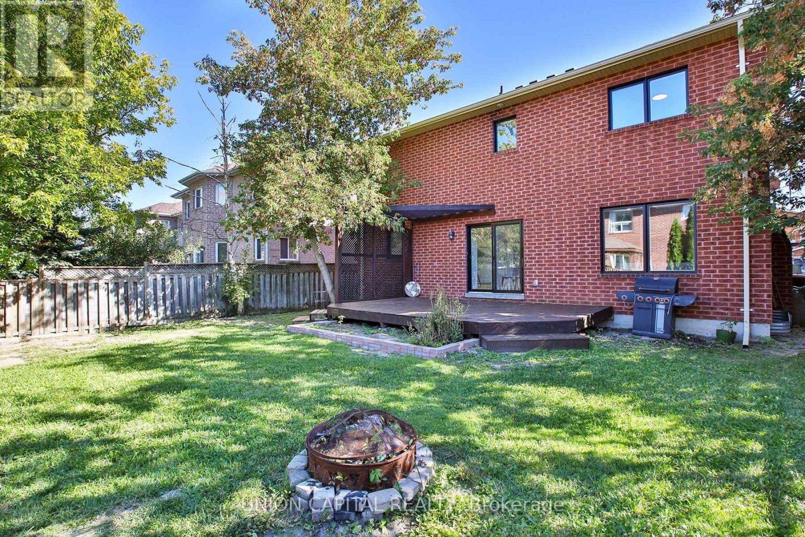 42 BAMBI CRESCENT - 50