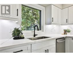42 Bambi Crescent, Georgina, ON L4P4C6 Photo 15