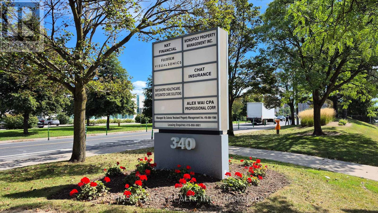 226 - 340 FERRIER STREET, Markham (Milliken Mills West) — photo 2