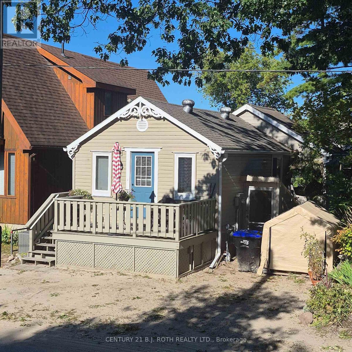 230 SHORE LANE, Wasaga Beach — photo 2