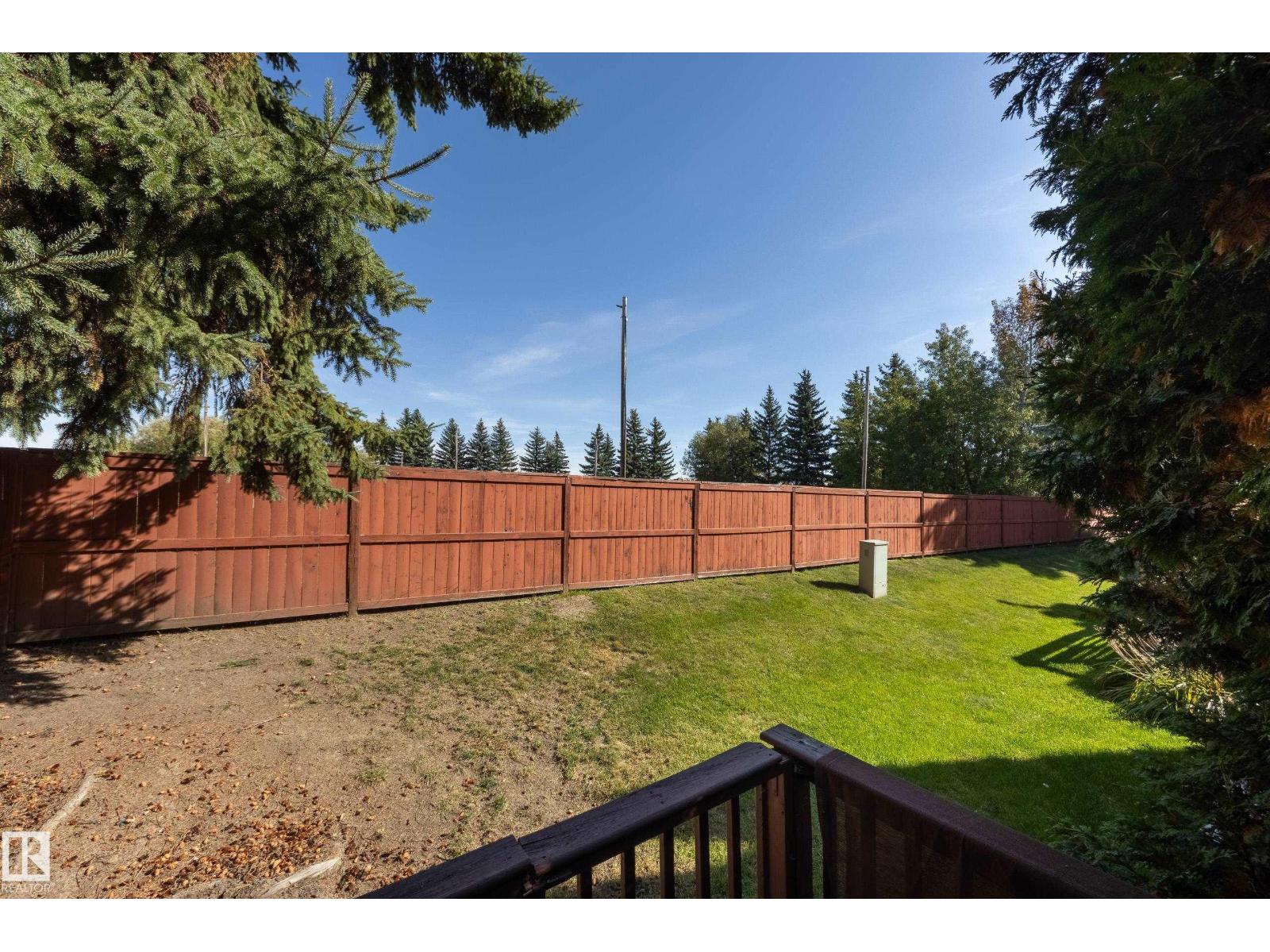 94 LACOMBE PT - Image 31