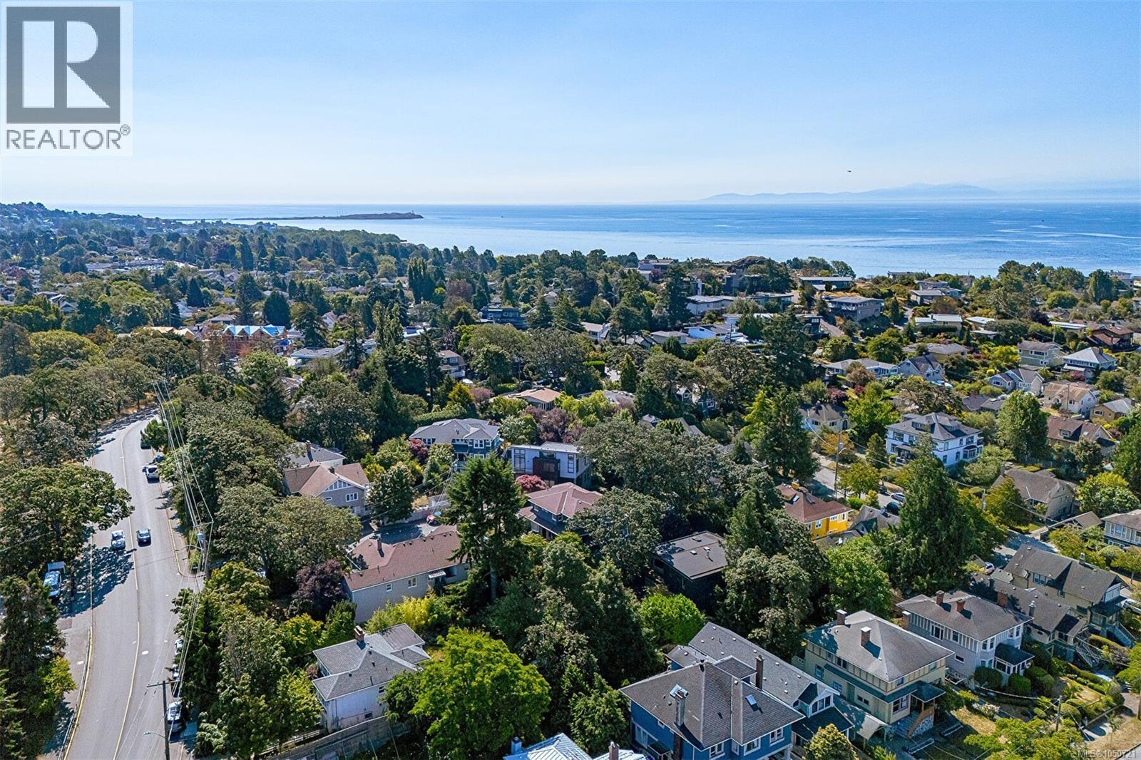 1 Briar Place, Victoria