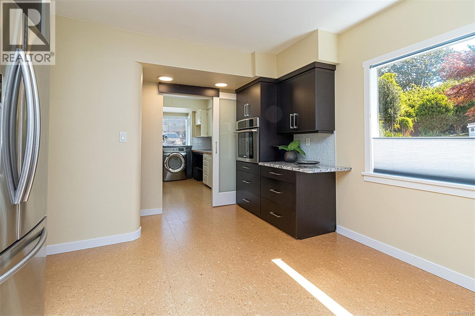 1 Briar Pl - 31