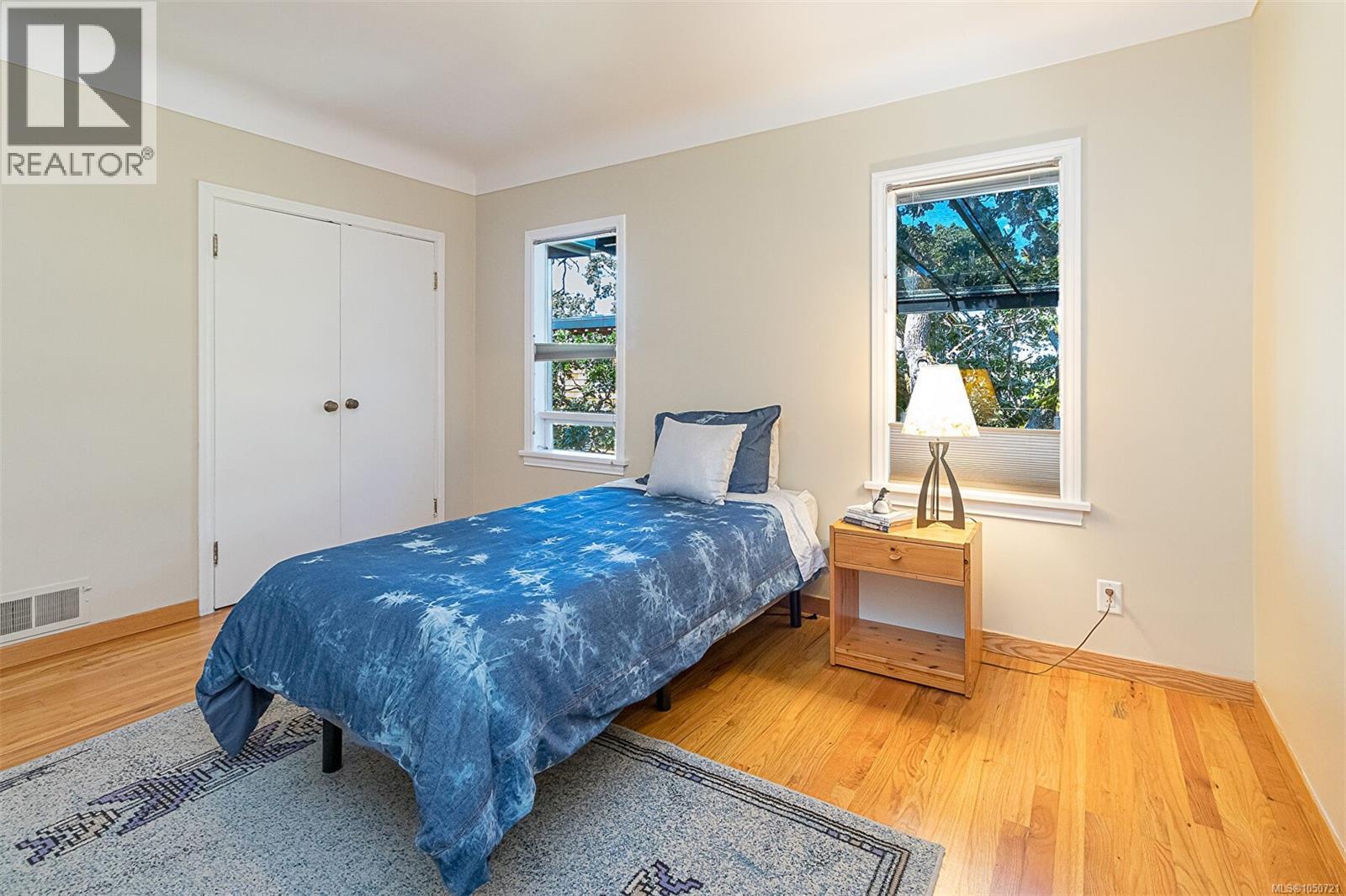  1 Briar Place, Victoria