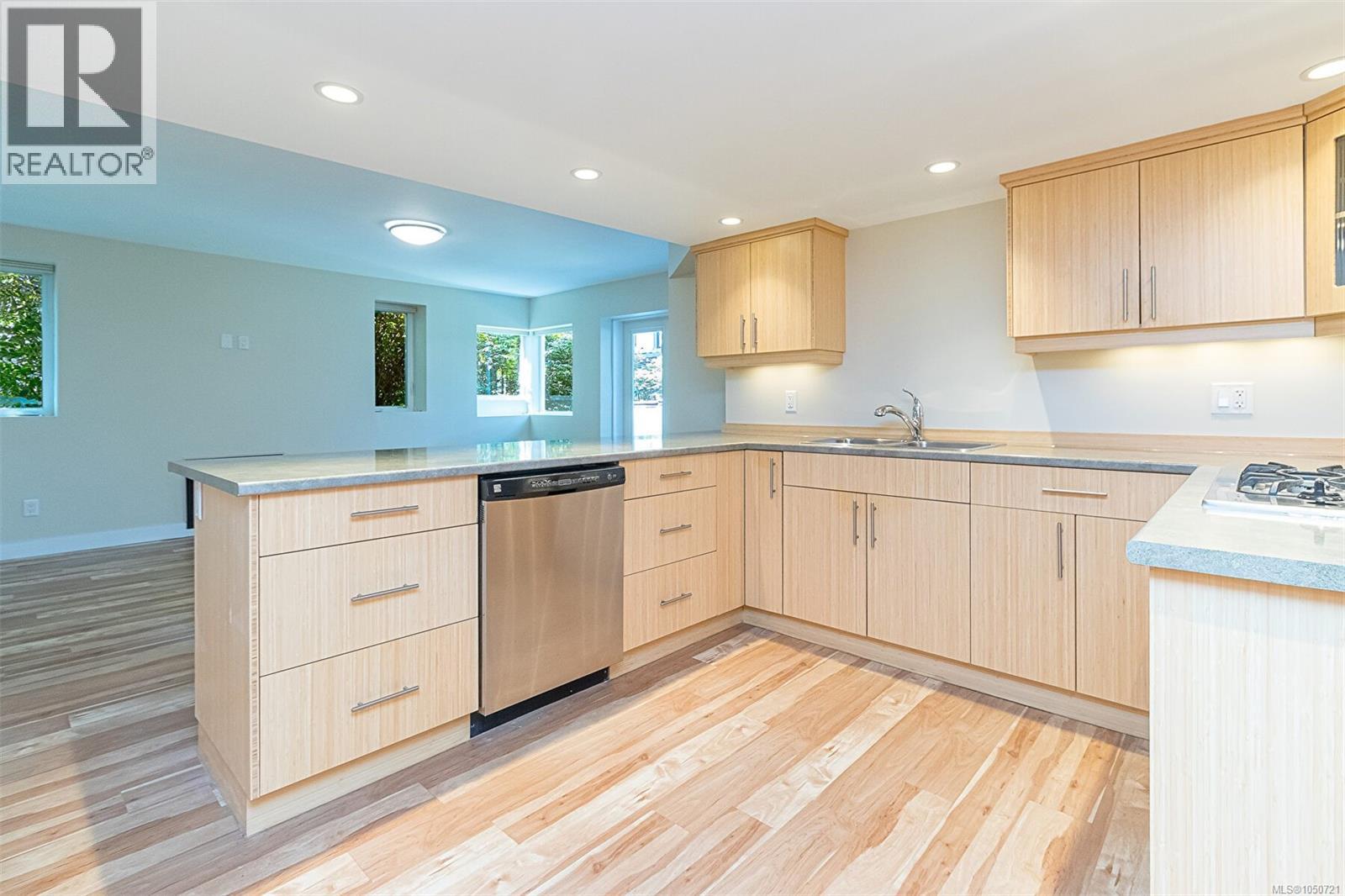  1 Briar Place, Victoria