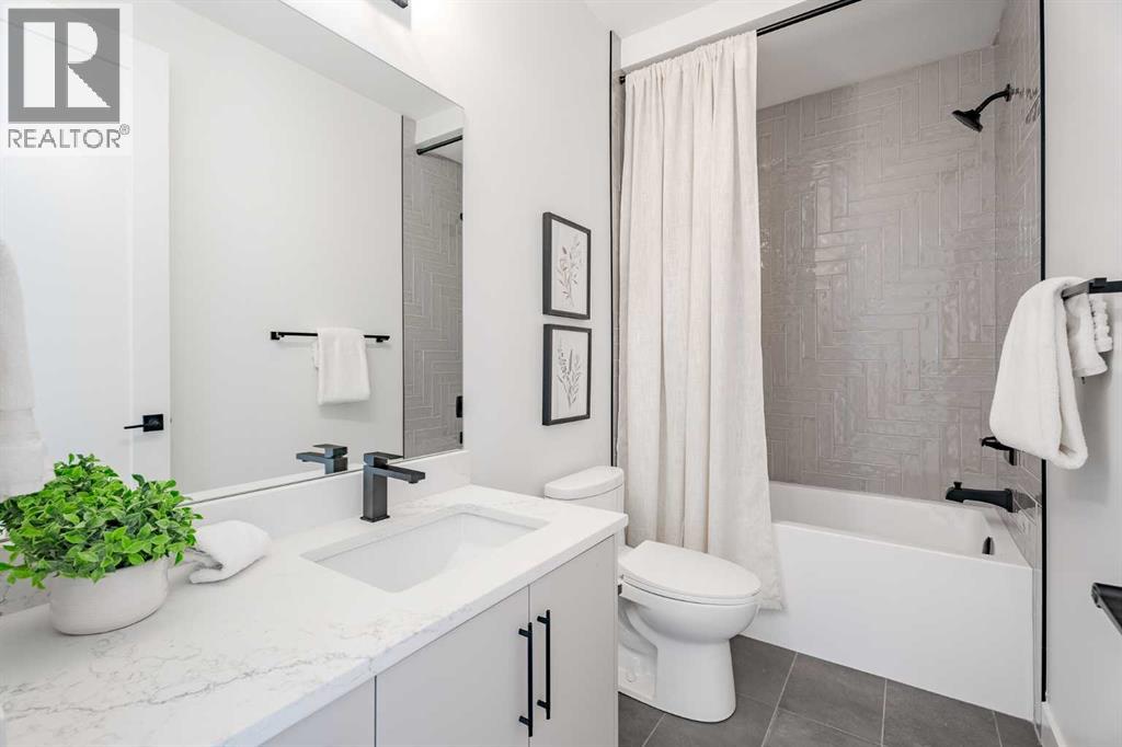 44 Collingwood Place NW - photo 36