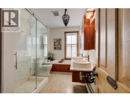 59 Allen Street W, Waterloo, ON N2L1E1 Photo 21