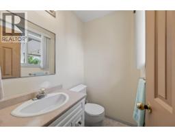 1106 Maclean Crescent, Cache Creek, BC V0K1H0 Photo 19