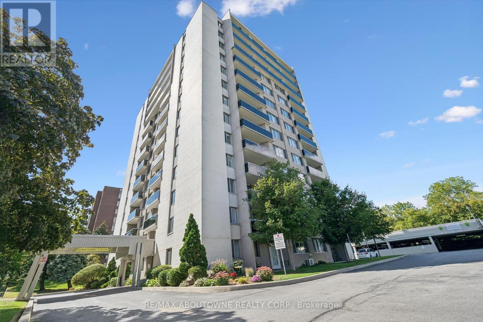 1006 - 81 MILLSIDE DRIVE, Milton (OM Old Milton) — photo 2