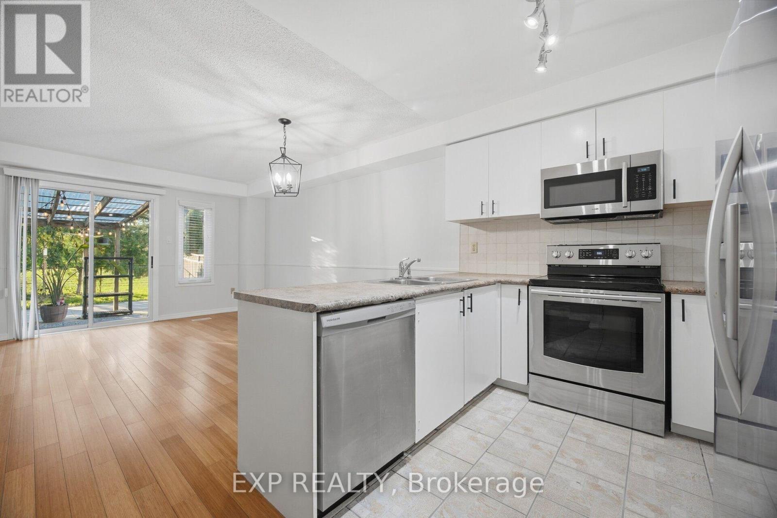 3103 AUGUSTA DRIVE - 10