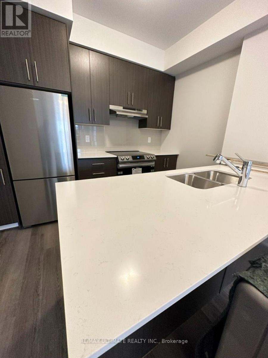 32 - 15 WILLIAM JACKSON WAY, Toronto (New Toronto) — photo 4