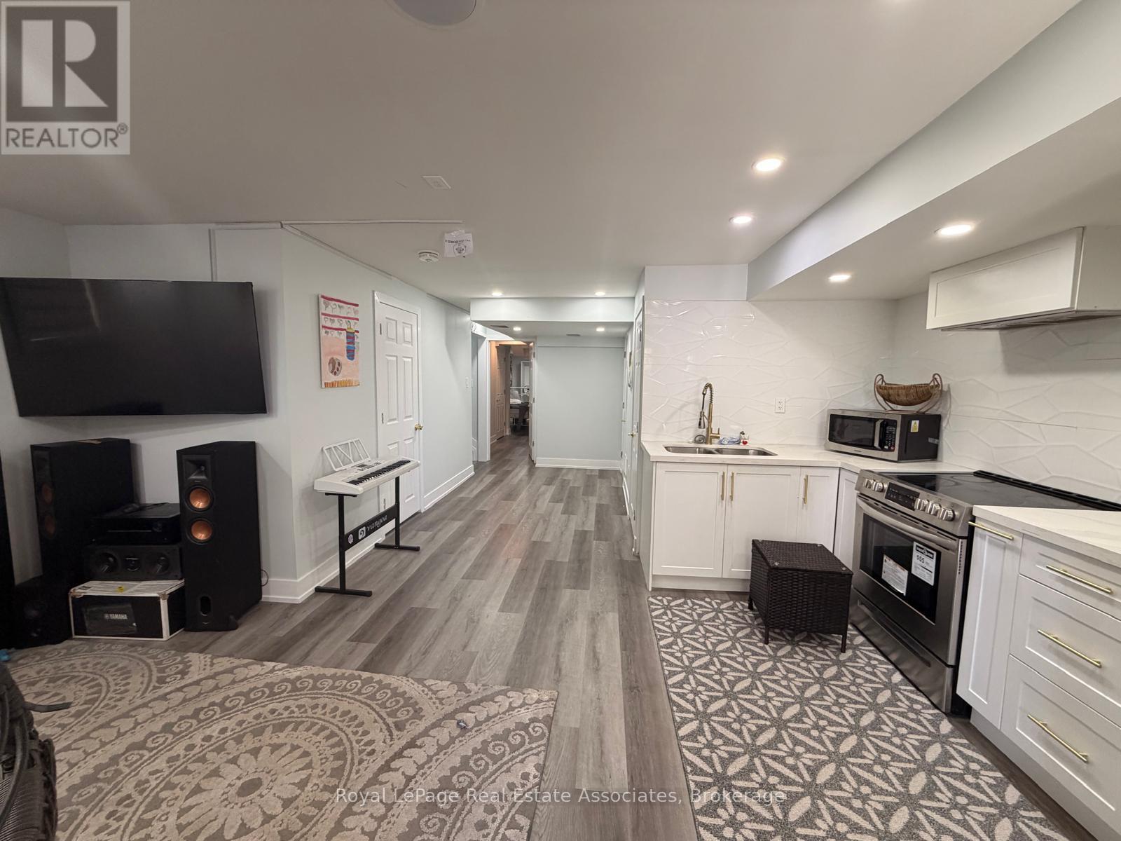 BASEMENT SUIT - 36 ZANETTA CRESCENT, Brampton (Credit Valley) — photo 6