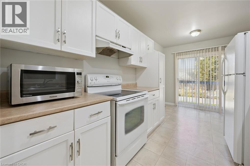 512 THORNDALE Drive, Waterloo — photo 12