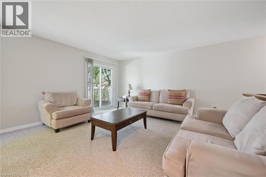 512 THORNDALE Drive, Waterloo — photo 7