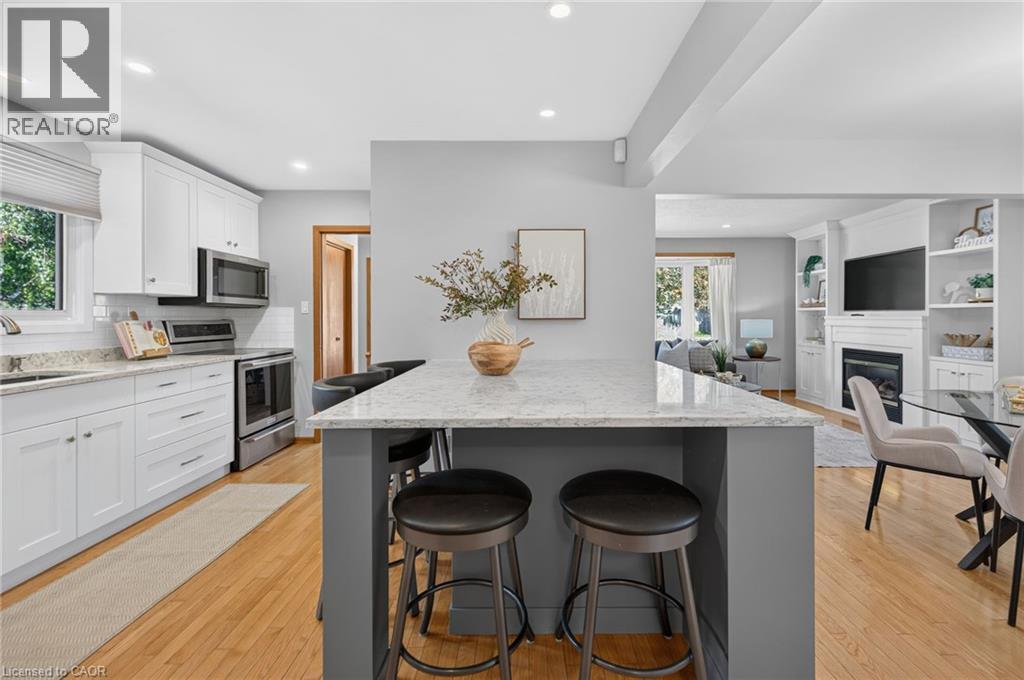 107 LAURENTIAN Drive, Kitchener — photo 11