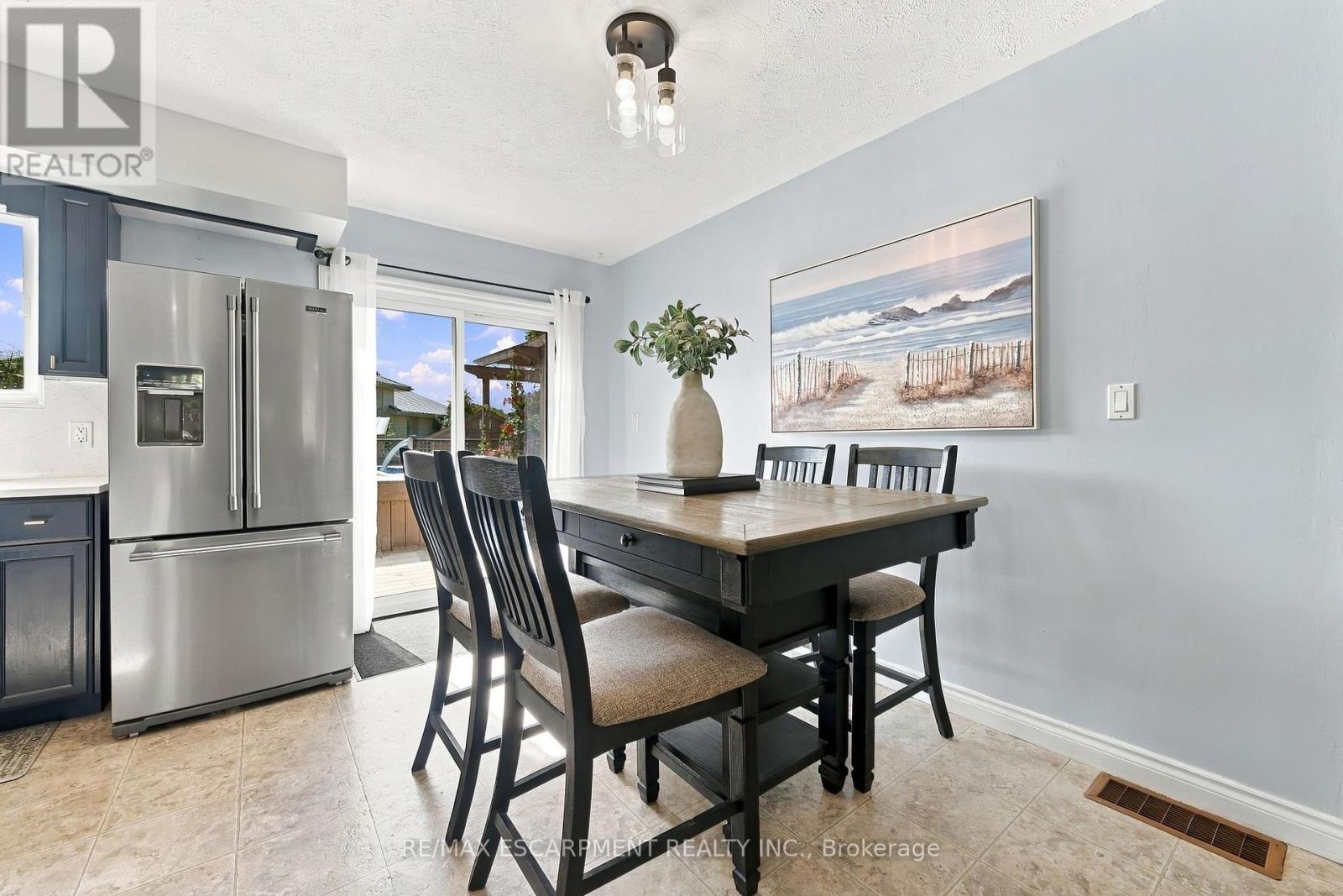 915 ST GEORGE STREET, Norfolk (Port Dover) — photo 9