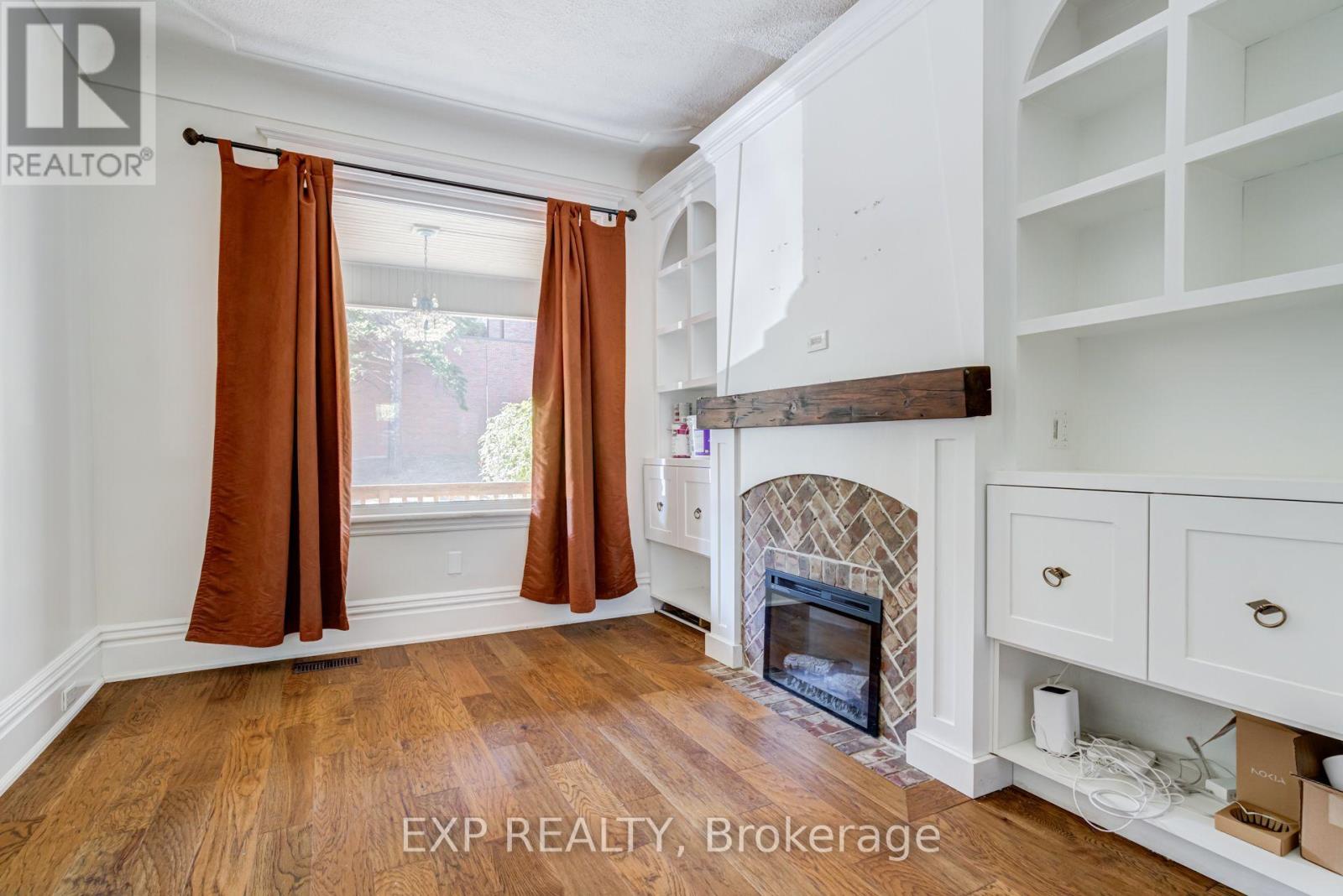 11 LORNE AVENUE, Hamilton (Blakeley) — photo 8