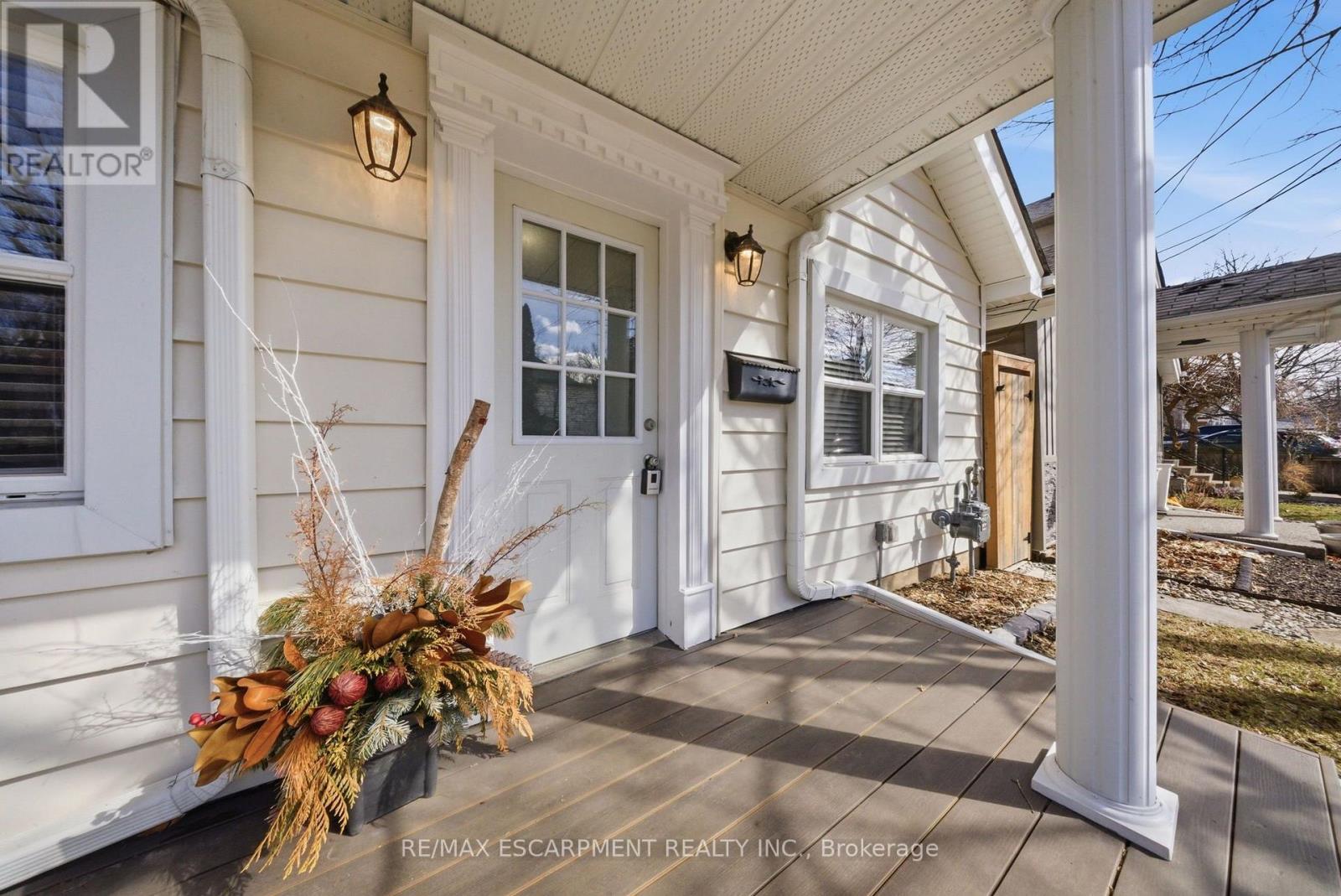 36 QUEENSDALE AVENUE W, Hamilton (Southam) — photo 3