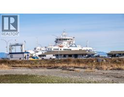 1426 Wilkinson Rd, Comox, BC V9M4B3 Photo 53