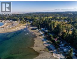 1426 Wilkinson Rd, Comox, BC V9M4B3 Photo 59