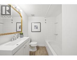 1504 3771 Bartlett Court, Burnaby, BC V3J7G8 Photo 17