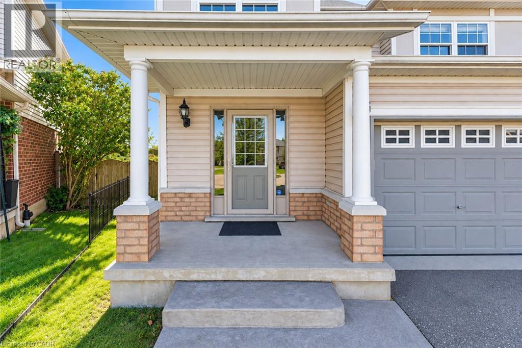 320 BRANDENBURG Place — photo 3