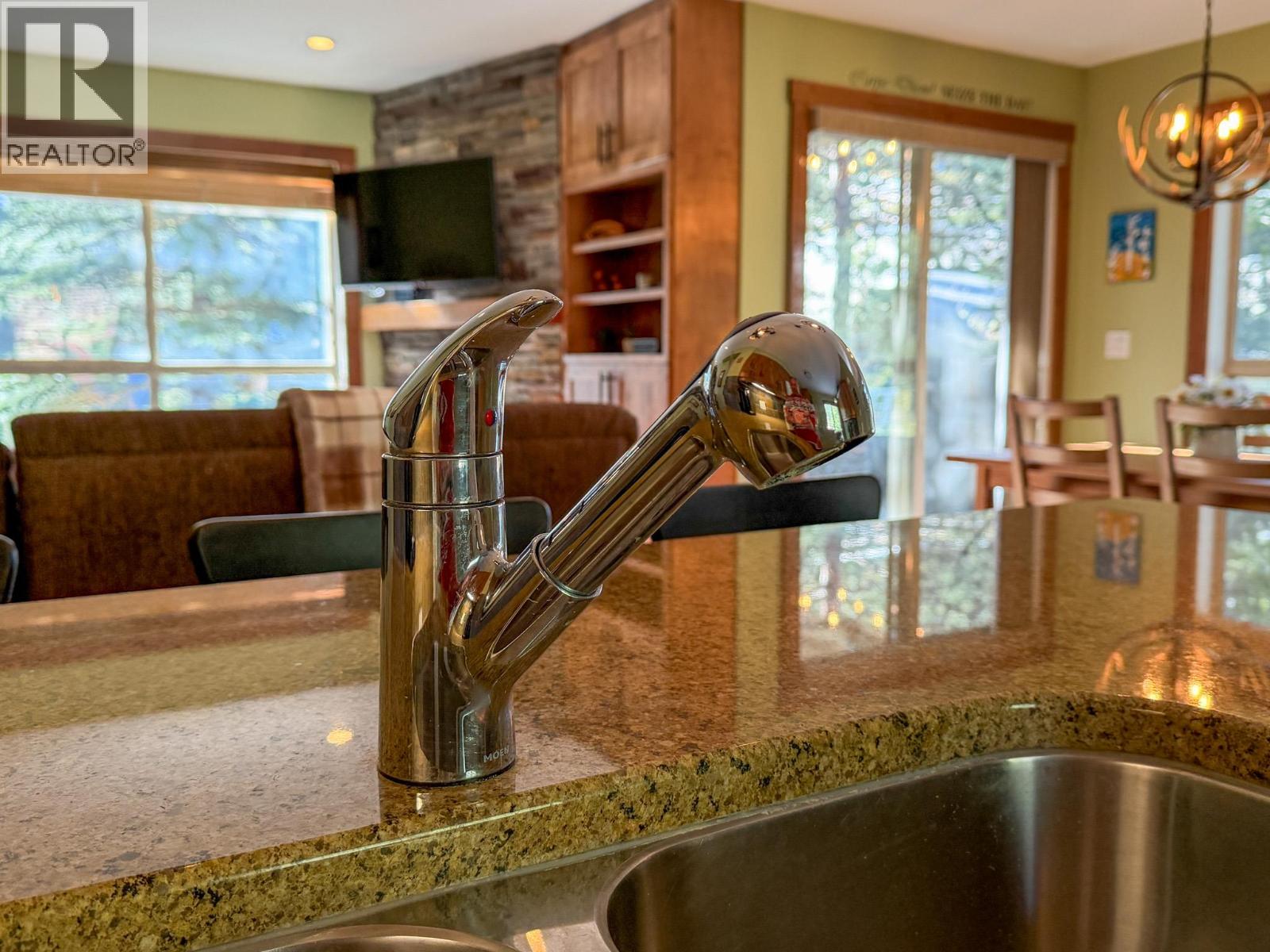 #1 2025 Greywolf Drive - 19