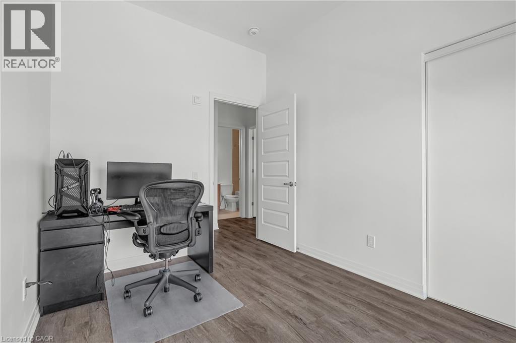 460 Gordon Krantz Avenue — photo 25