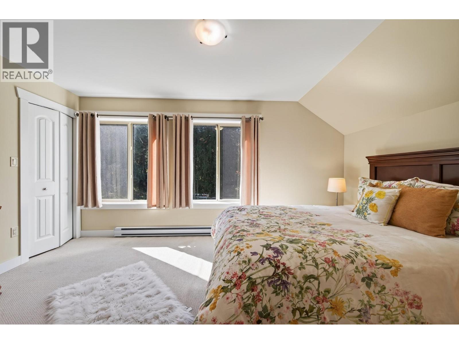 1672 Chase Falkland Road - Image 28