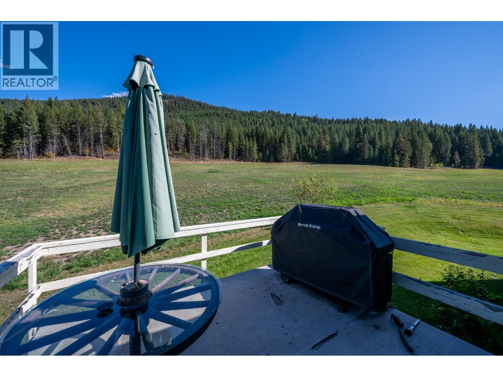 1672 Chase Falkland Road - 4