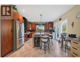 1672 Chase Falkland Road, Chase, BC V0E1M1 Photo 16