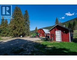 1672 Chase Falkland Road, Chase, BC V0E1M1 Photo 47