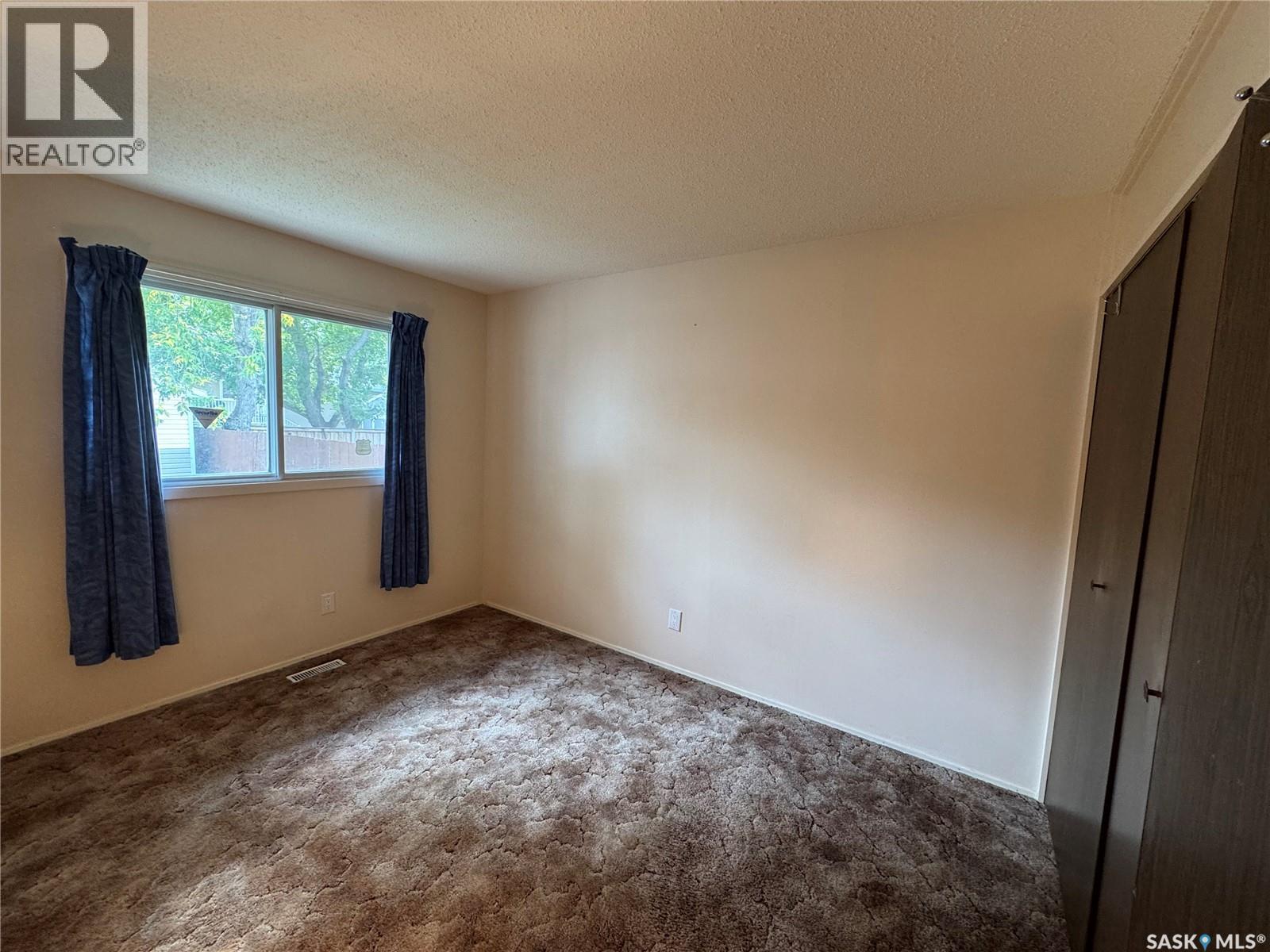 1909 7th AVENUE E, Regina — photo 14